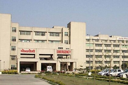 Doctor fined by Consumer Court proved Allegations of wrong hip surgery in jalandhar