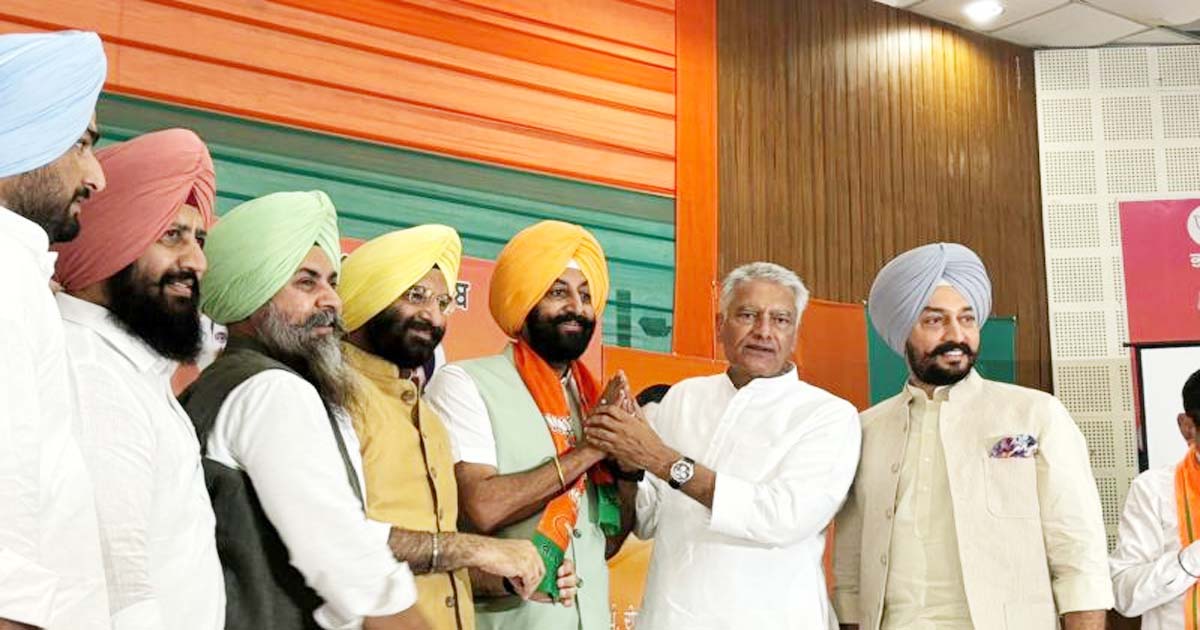 Ravi Karan Singh Kahlon joins BJP,