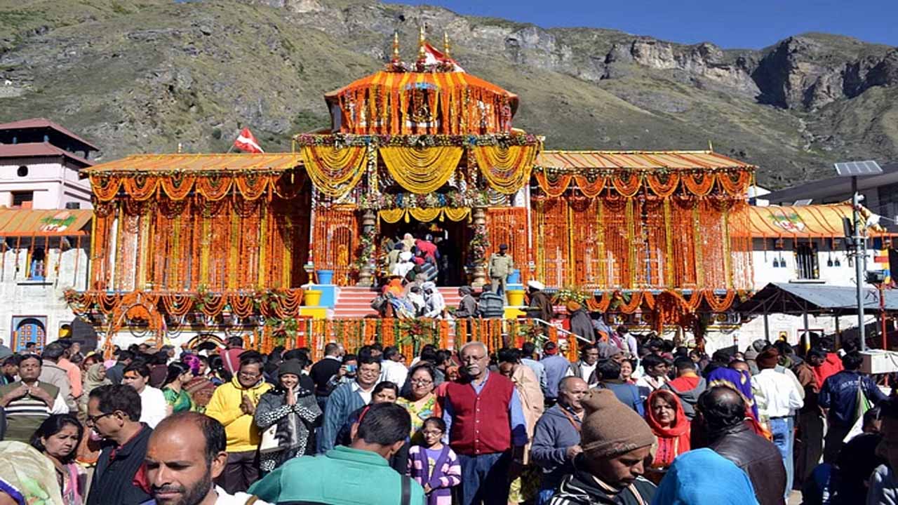 Badrinath Dham, interesting facts About Badrinath Temple