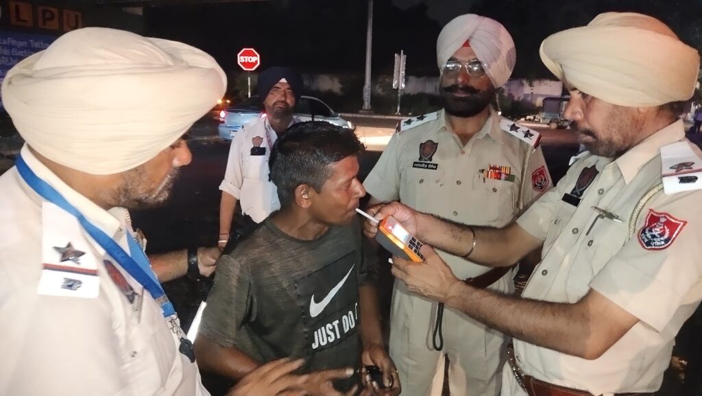 Commissionerate police strict against drunk driversCommissionerate police strict against drunk drivers