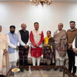 many BJP leaders including former councilor Aruna Arora join AAP