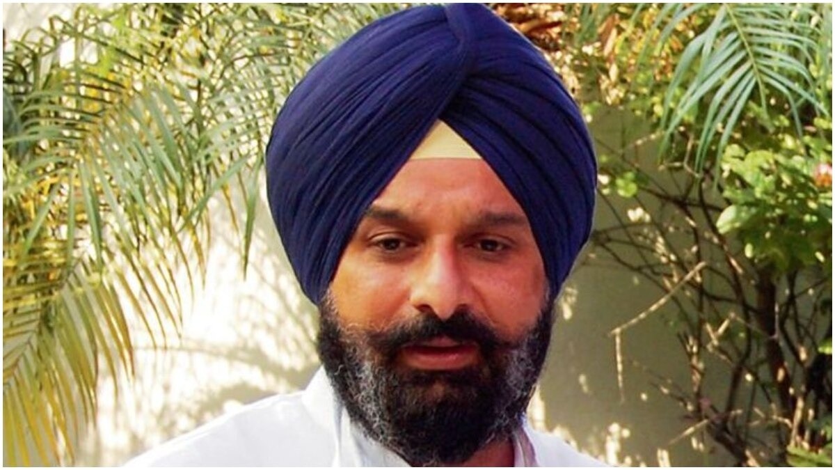 Bikram Majithia appeared in Mohali court, Vigilance got remand for so many days