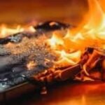 Fire broke out in room due to mobile charger explosion