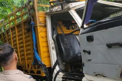 A pickup truck full of devotees from Punjab fell into a ditch in Himachal Pradesh